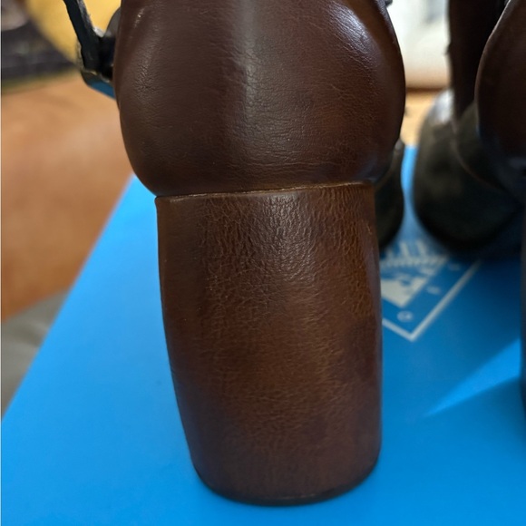 Brown and Tan Tassel Women's Shoes - Picture 6 of 7